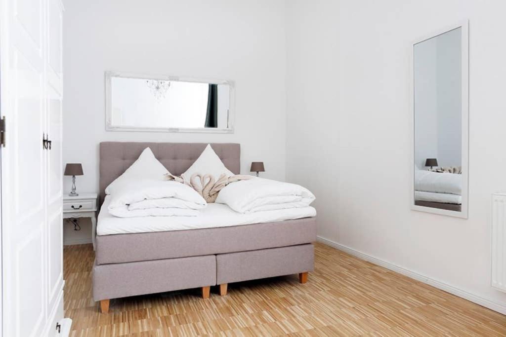Sc 06 By Rockchair Apartments L Superhost Status L 4 Bedrooms Boxspringbeds 2 Bathrooms Balcony Elevator - Cozy Family & Business Flair Welcomes You! 柏林 外观 照片