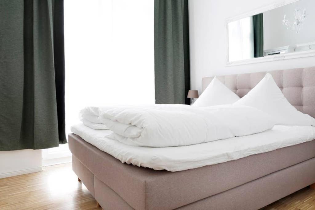 Sc 06 By Rockchair Apartments L Superhost Status L 4 Bedrooms Boxspringbeds 2 Bathrooms Balcony Elevator - Cozy Family & Business Flair Welcomes You! 柏林 外观 照片