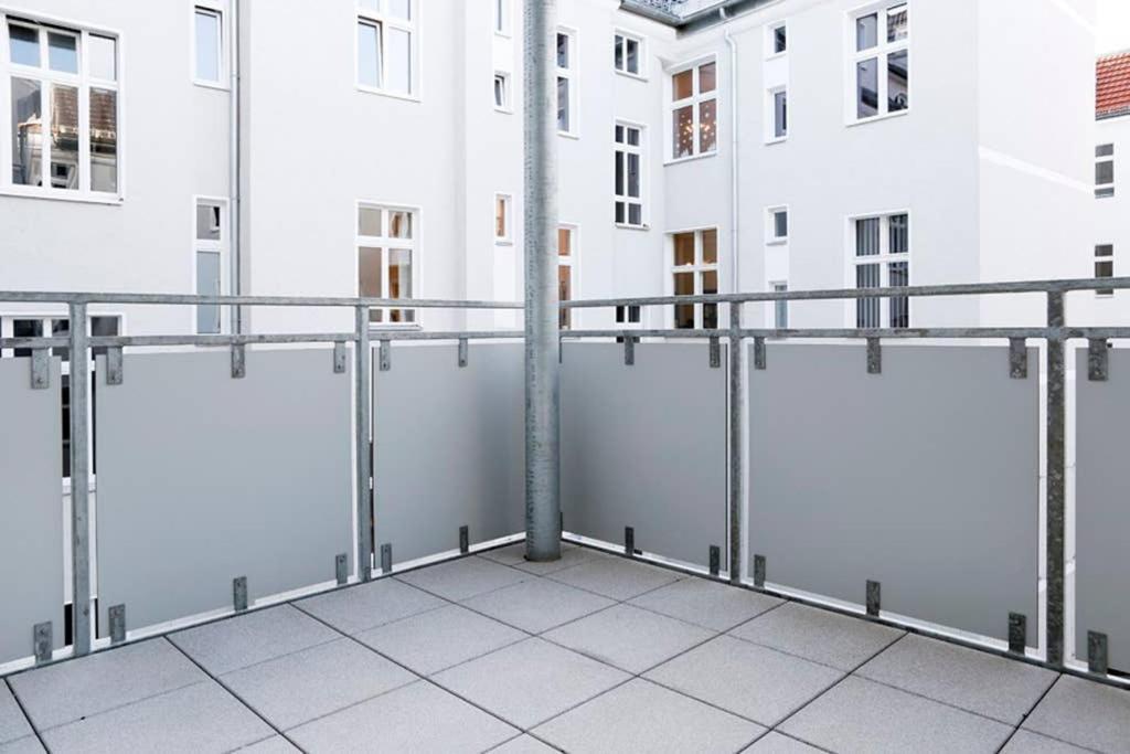 Sc 06 By Rockchair Apartments L Superhost Status L 4 Bedrooms Boxspringbeds 2 Bathrooms Balcony Elevator - Cozy Family & Business Flair Welcomes You! 柏林 外观 照片